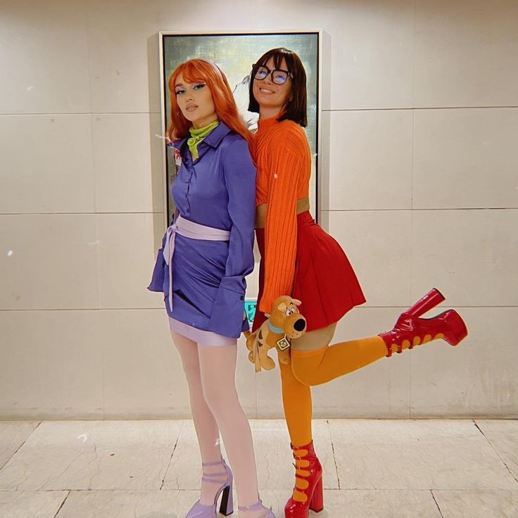 daphne and velma costume