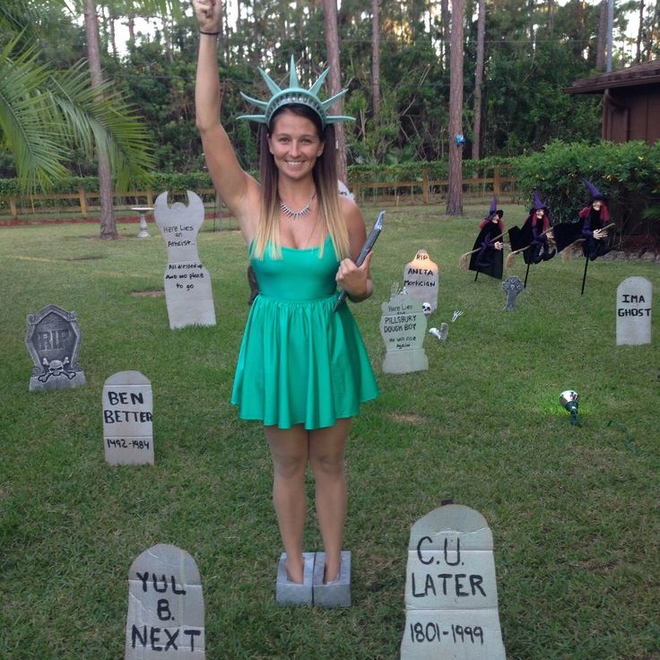 statue of liberty costume