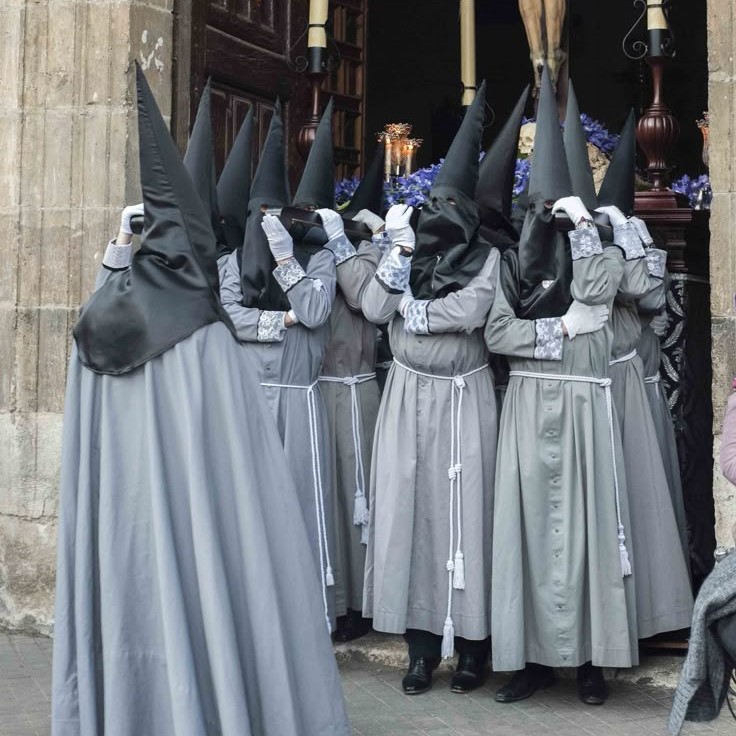 kkk costume