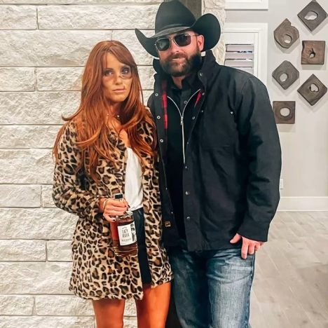 beth and rip costume
