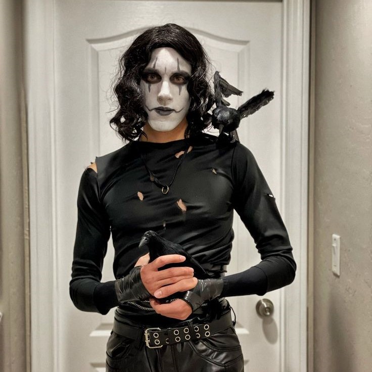 the crow costume