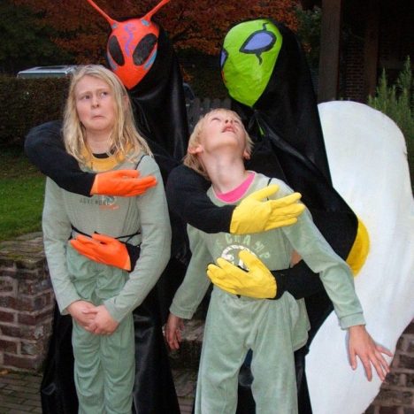 alien abduction costume