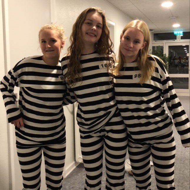 inmate costume