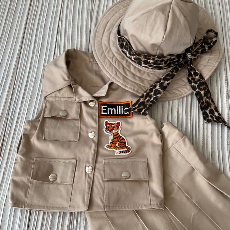 zookeeper costume