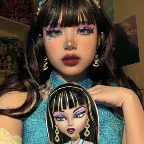 cleo de nile costume