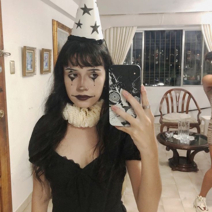 pierrot clown costume