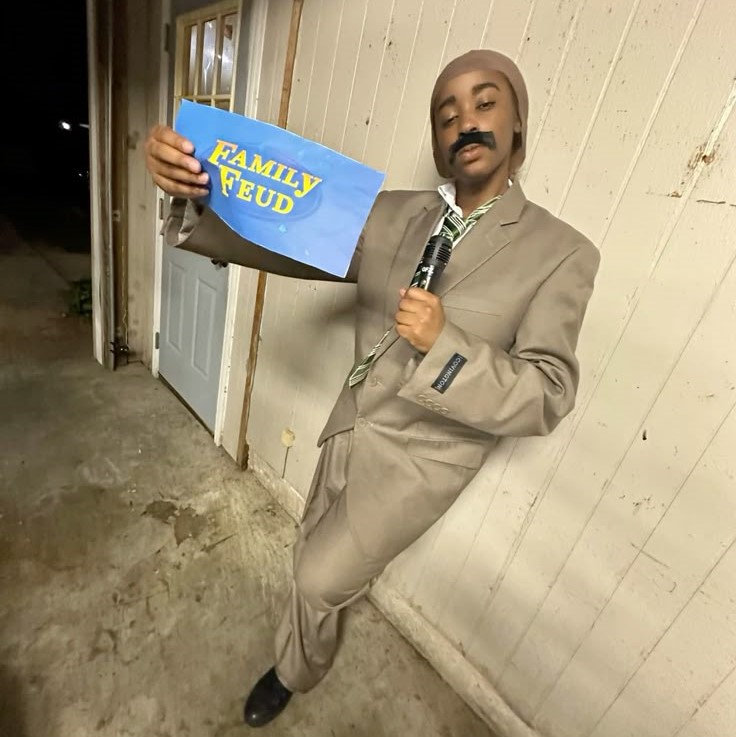 steve harvey costume
