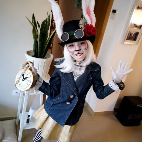 white rabbit alice in wonderland costume