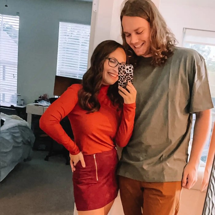 velma and shaggy costume