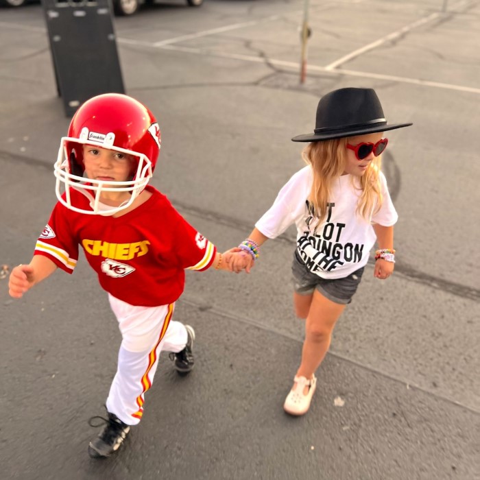 travis kelce costume