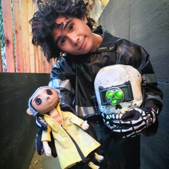 coraline and wybie costume