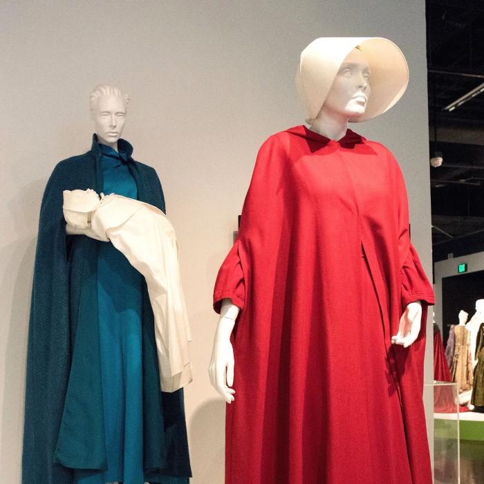 handmaids tale costume