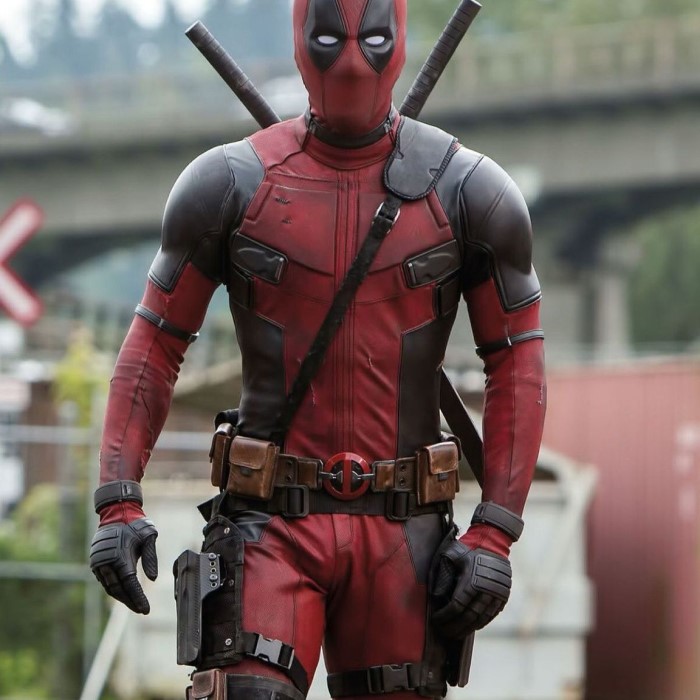realistic deadpool costume