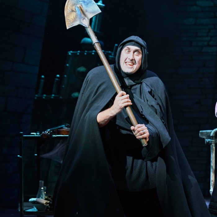 igor costume