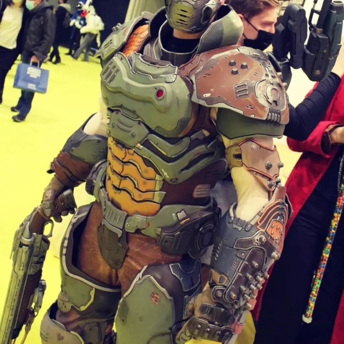 doom slayer cosplay
