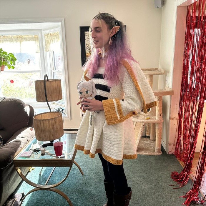 frieren cosplay