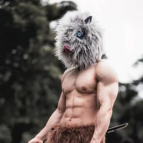 inosuke cosplay