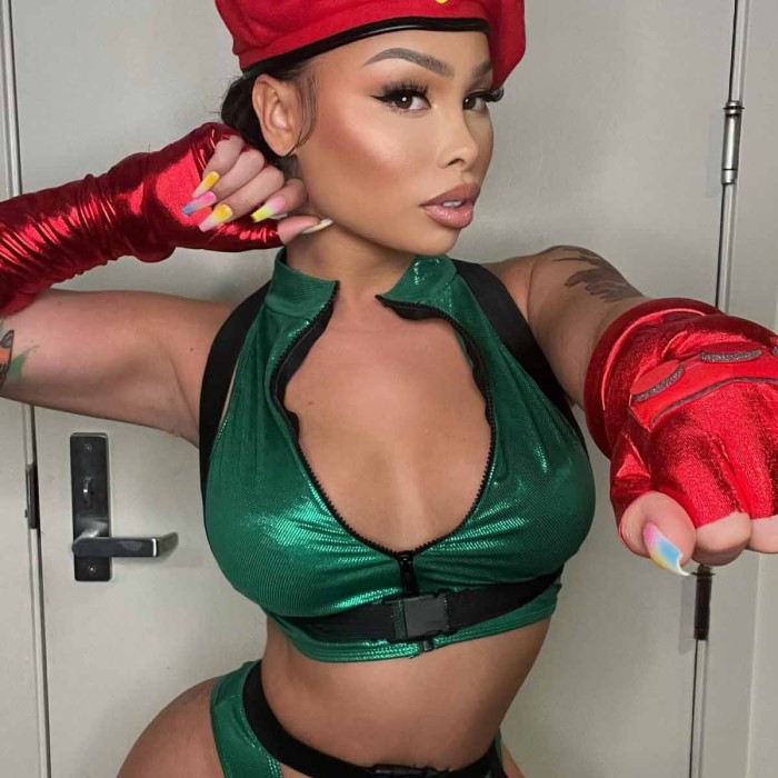 cammy cosplay