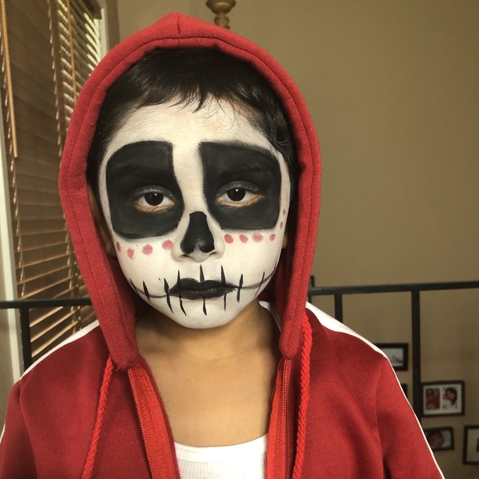 easy face paint for halloween