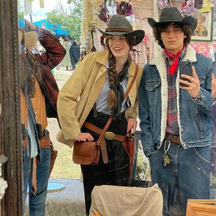 arthur morgan cosplay