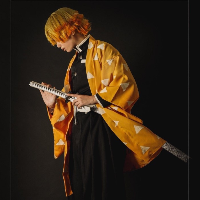 zenitsu cosplay