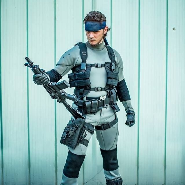 solid snake cosplay