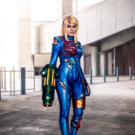 zero suit samus cosplay