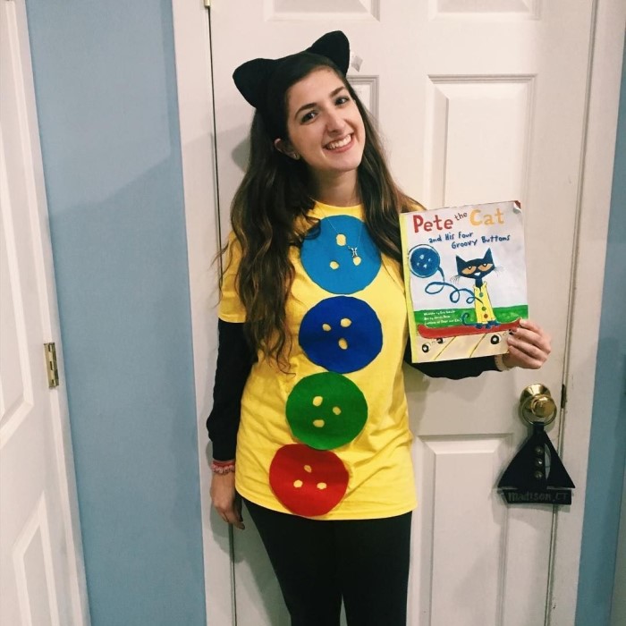 pete the cat costume