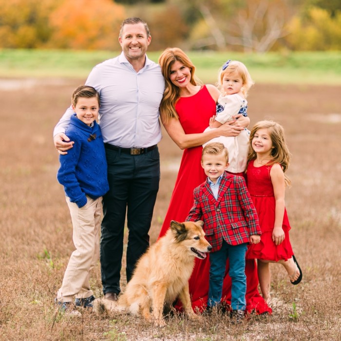 family christmas photo outfit ideas