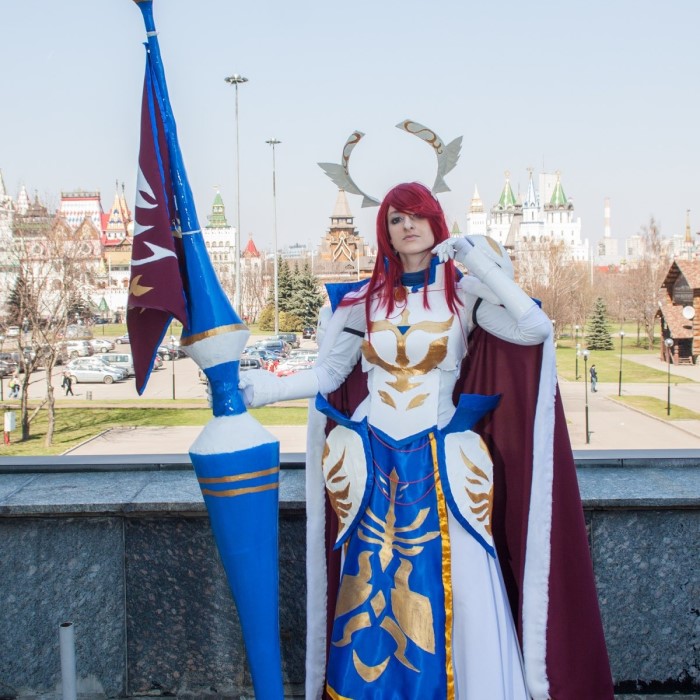 erza scarlet cosplay