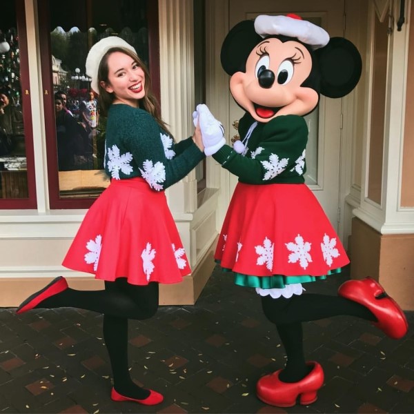 disney christmas outfit