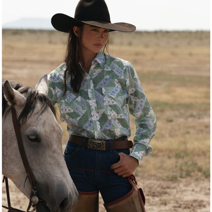 cowgirl christmas outfit