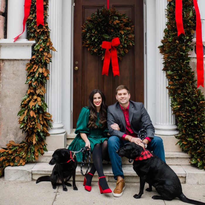 christmas photoshoot outfit ideas