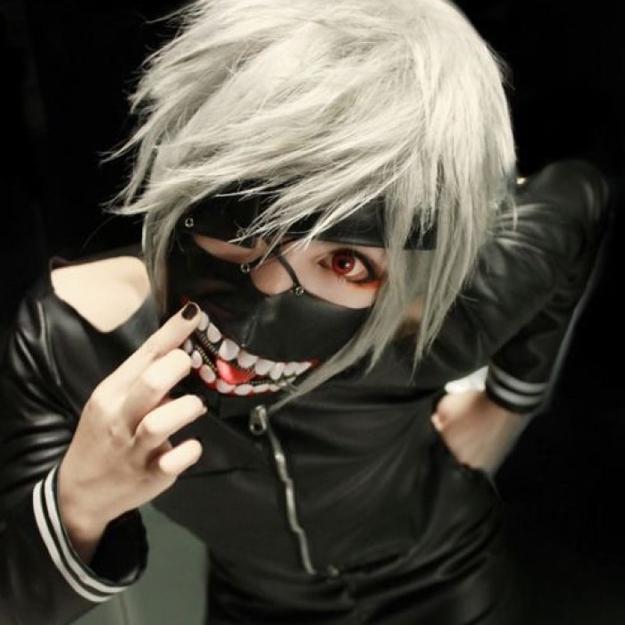 kaneki cosplay girl