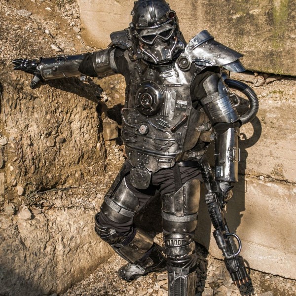 power armor cosplay
