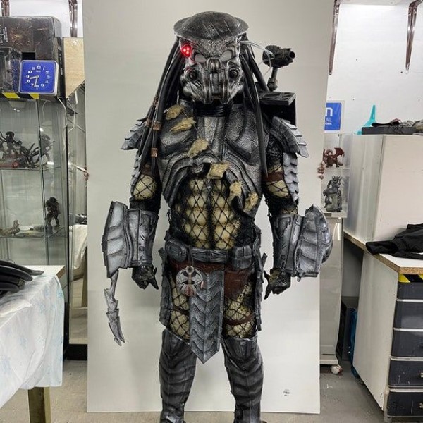 predator cosplay