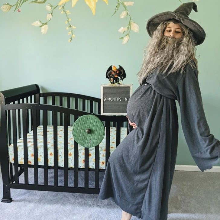 pregnant cosplay