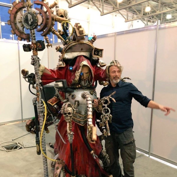 tech priest cosplay