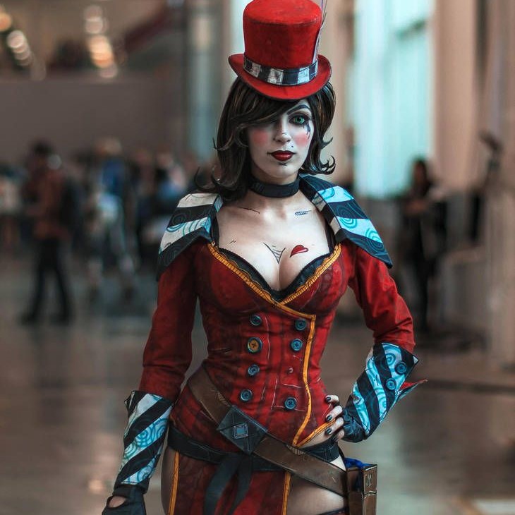 mad moxxi cosplay