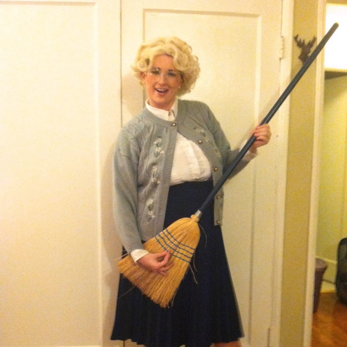 mrs doubtfire costume