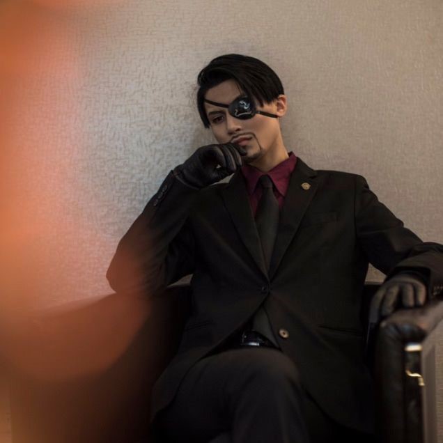 goro majima cosplay