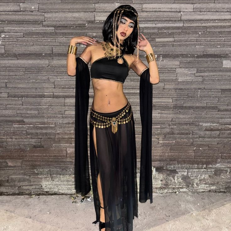 cleopatra cosplay