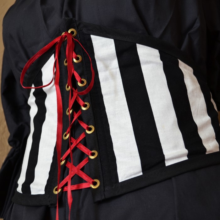 how to make a corset