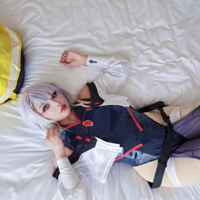 lucy cosplay