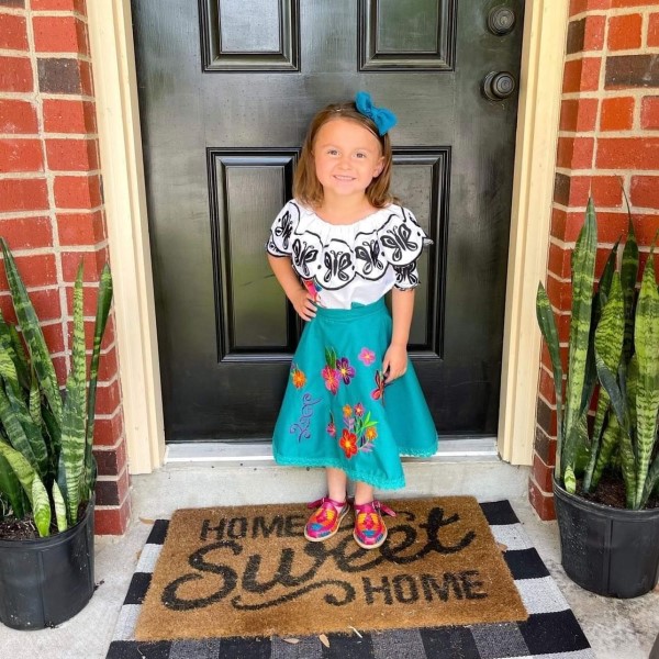 mirabel encanto costume