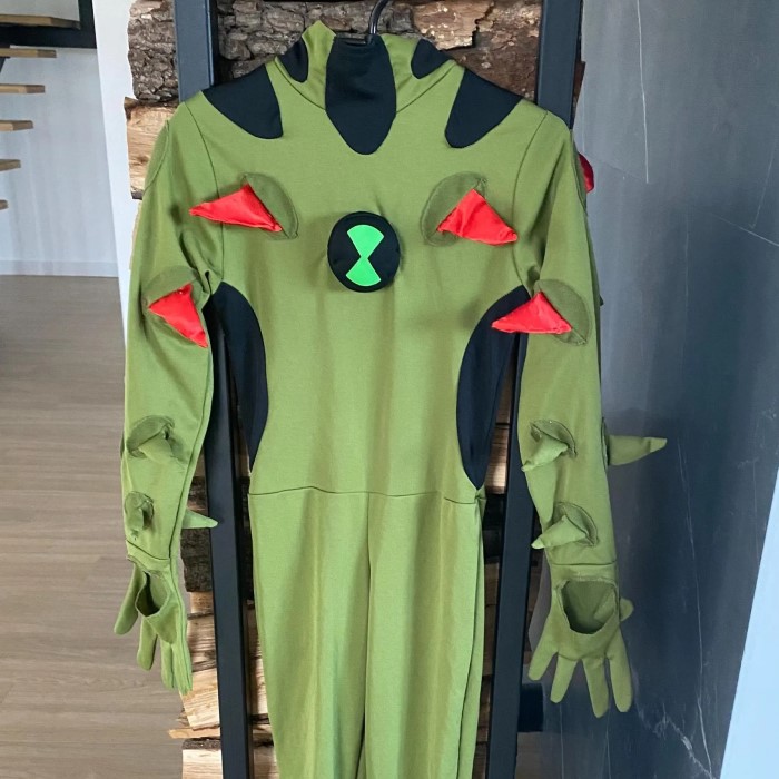 ben 10 costume