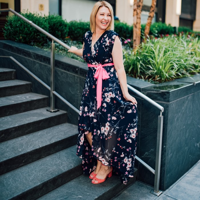 pear shaped body outfits