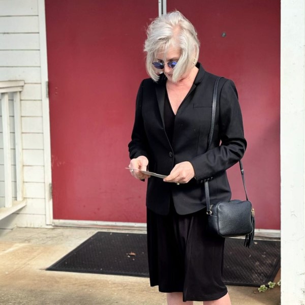 funeral outfits for women