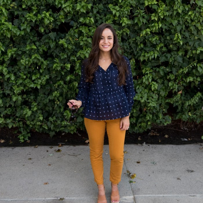 pear shaped body outfits