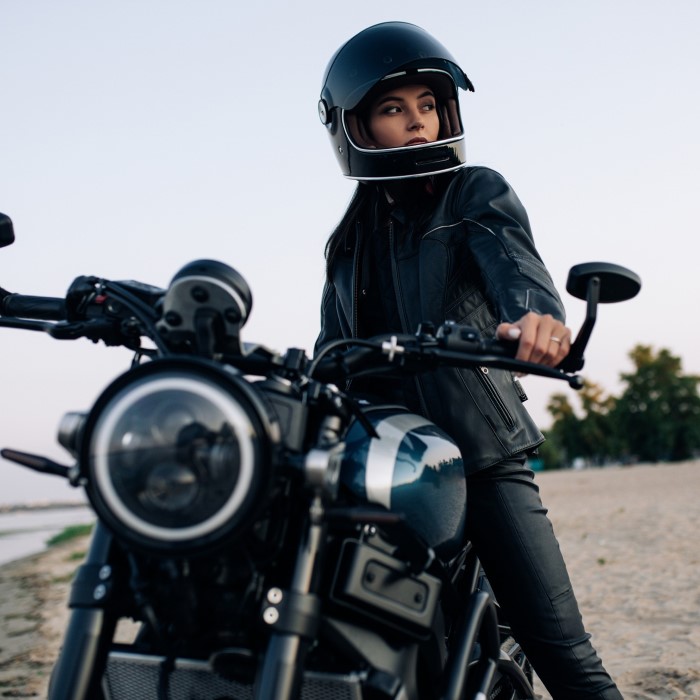 cute motorcycle outfit for ladies